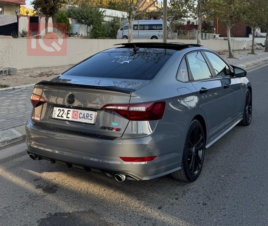 ڤۆڵکسواگن جێتا